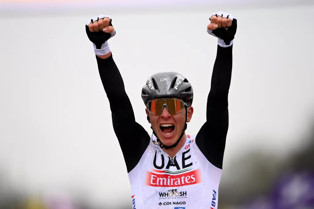 Resumo da vitória de Tadej Pogacar no Tour de Flanders 2023