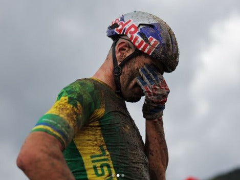 Henrique Avancini é bicampeão mundial de XCM