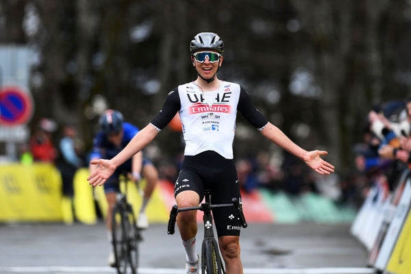 Tadej Pogačar vence a 4ª etapa em chegada de montanha e lidera a Paris-Nice