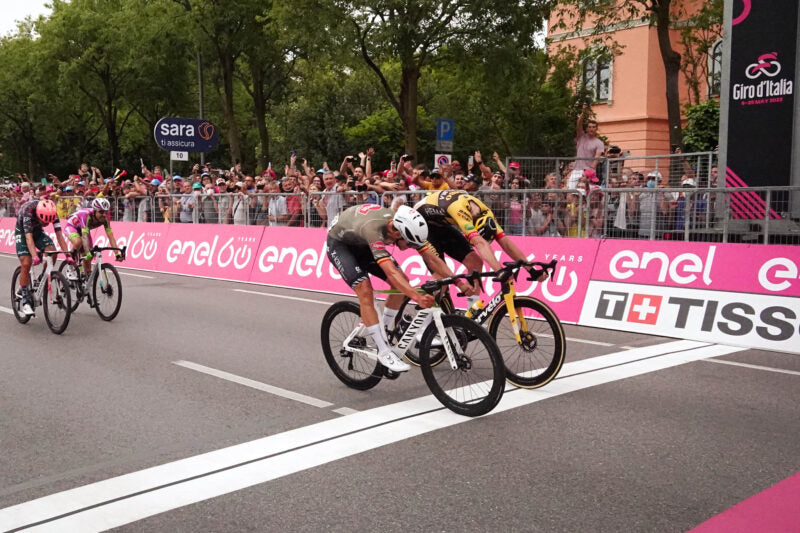 Giro etapa 18 &#8211; E A fuga aprontou de novo!