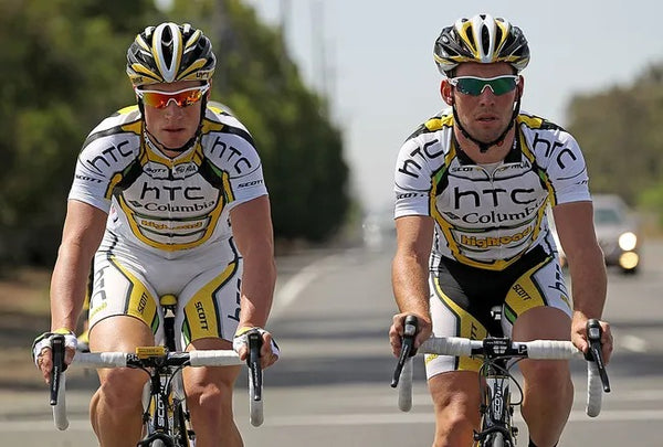 Mark Renshaw volta a trabalhar com Cavendish, agora como diretor esportivo na Astana