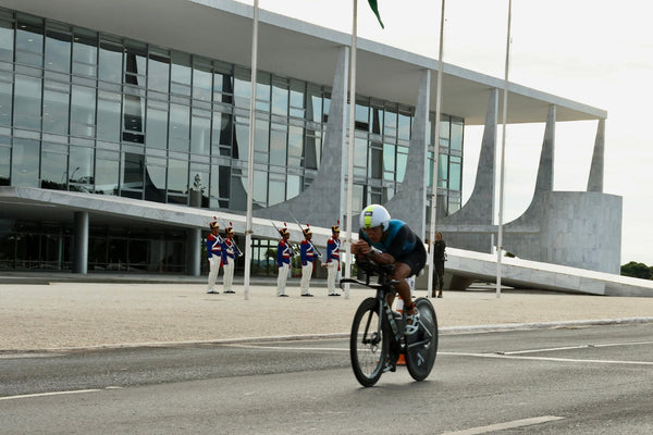 IRONMAN 70.3 Brasília: atletas olímpicos estreiam com vitória e quebram recordes